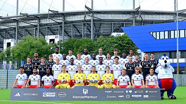 club kit photo