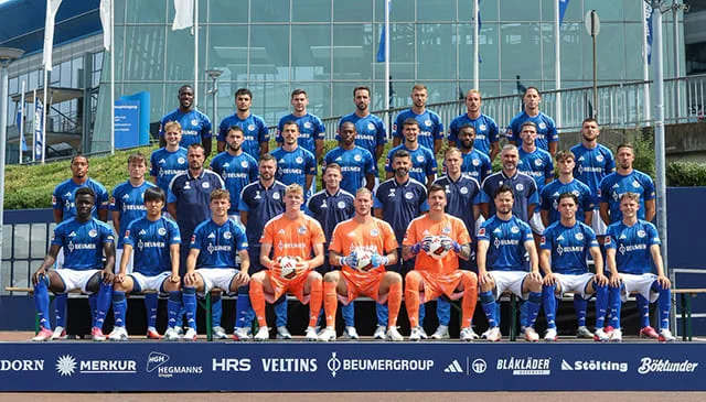 club kit photo