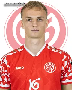 Niklas Tauer
