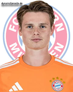 Jonas Urbig
